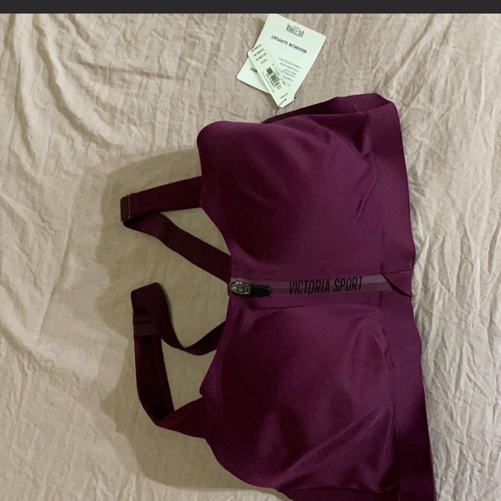 Victoria’s Secret Knockout Sports Bra